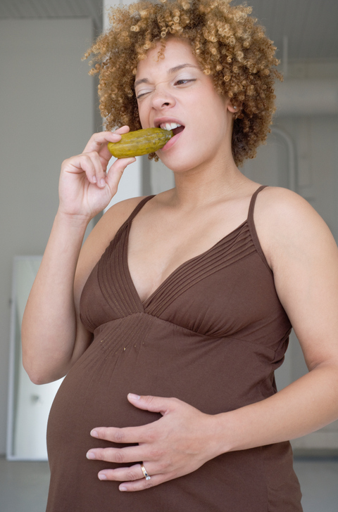 Jest to naturalne zjawisko podczas ciąży. Źródło zdjęcia: Thinkstock photos Kobieta ma zwiększony apetyt podczas ciąży