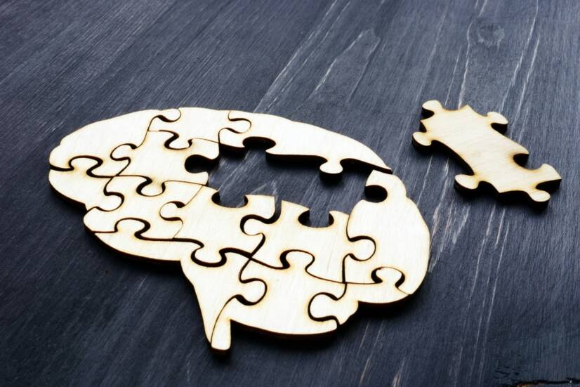 Choroba Alzheimera: czym jest, dlaczego powstaje i jakie są jej objawy?
