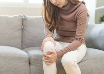 Ból stawów: co go powoduje, jakie są jego główne przyczyny?