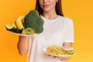 Cheat day i cheat meal: co to jest i jakie ma znaczenie w diecie?